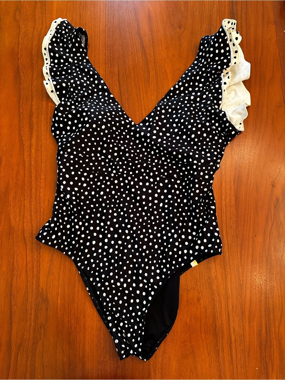 Summersalt Ruffle Black and White Polka Dot One-Piece Swimsuit size 8